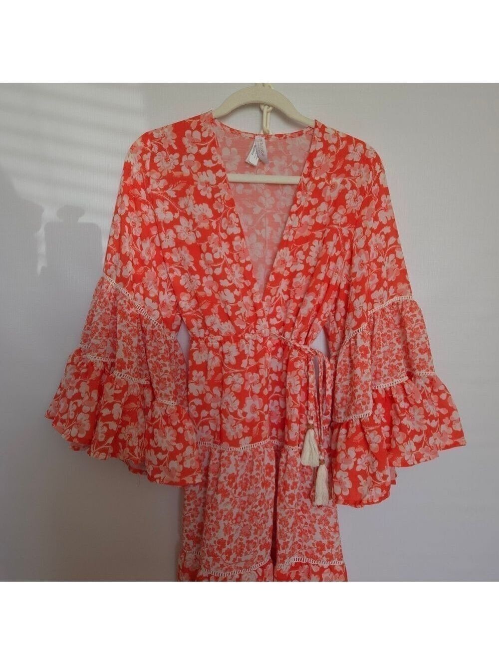 COSITA LINDA FULL WRAP DRESS BEACHWEAR ORANGE WHITE RUFFLES FLOWY BOHO SZ MEDIUM - Picture 3 of 15